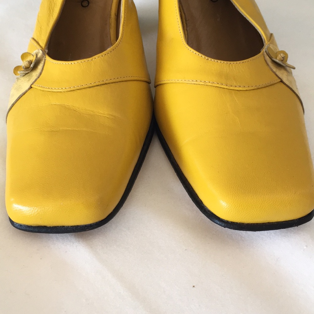 Valentino vintage yellow shoes Sz Euro 38 - Picture 5 of 8